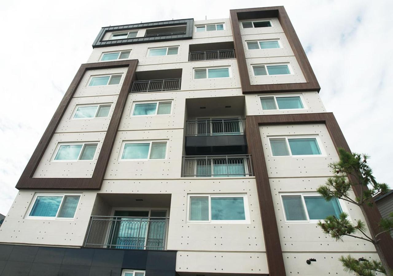 Iris Hotel Seogwipo Exterior foto